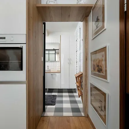 Przytulne Z Ogrodkiem By Renters Διαμέρισμα *